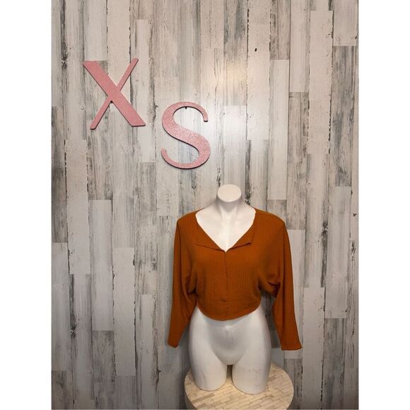 Charlotte Russe pullover orange top size XSMALL - Picture 1 of 5